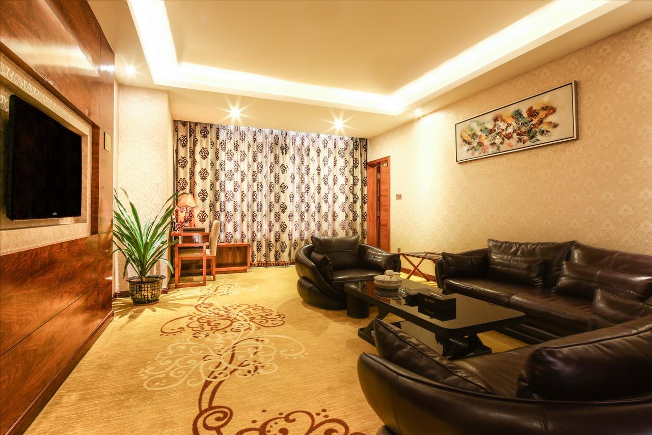 Oubon International Hotel Kuangcsou Kültér fotó