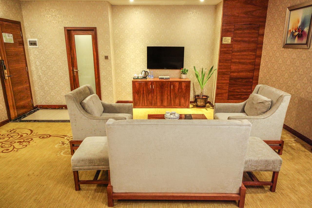 Oubon International Hotel Kuangcsou Kültér fotó