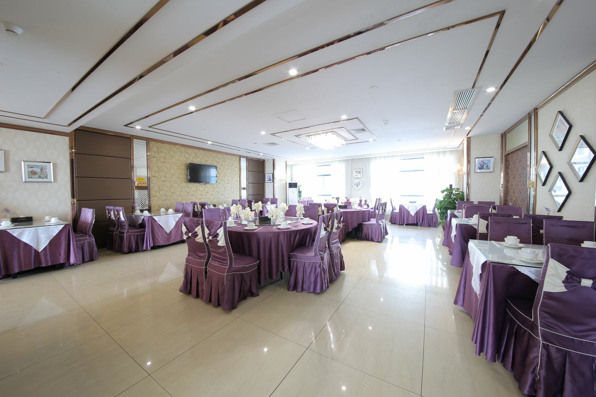 Oubon International Hotel Kuangcsou Kültér fotó
