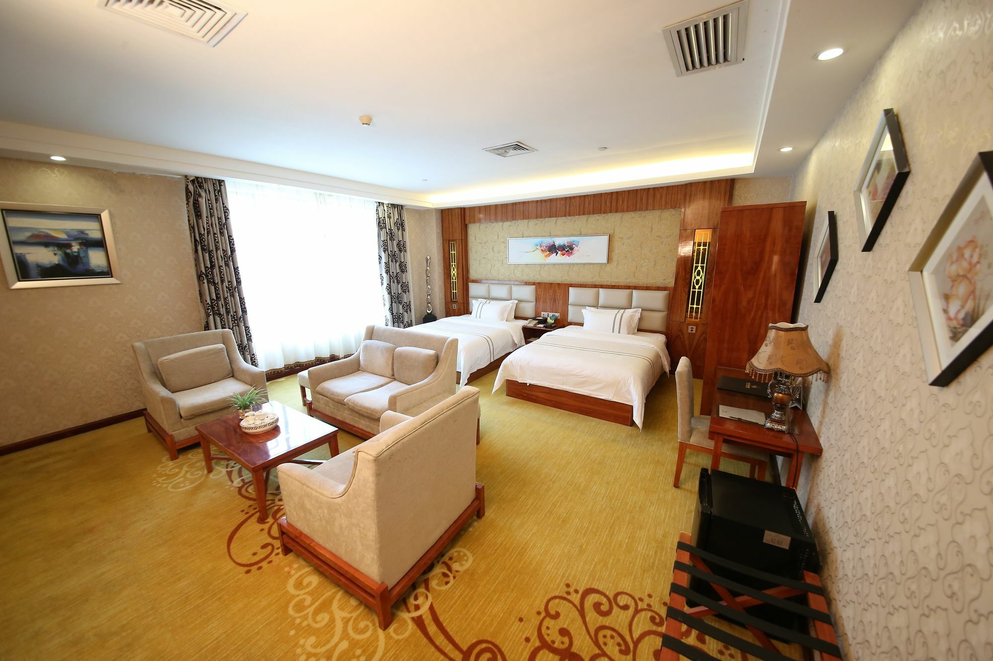 Oubon International Hotel Kuangcsou Kültér fotó